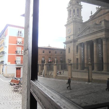 Plaza Catedral Hostel Pamplona Værelse billede